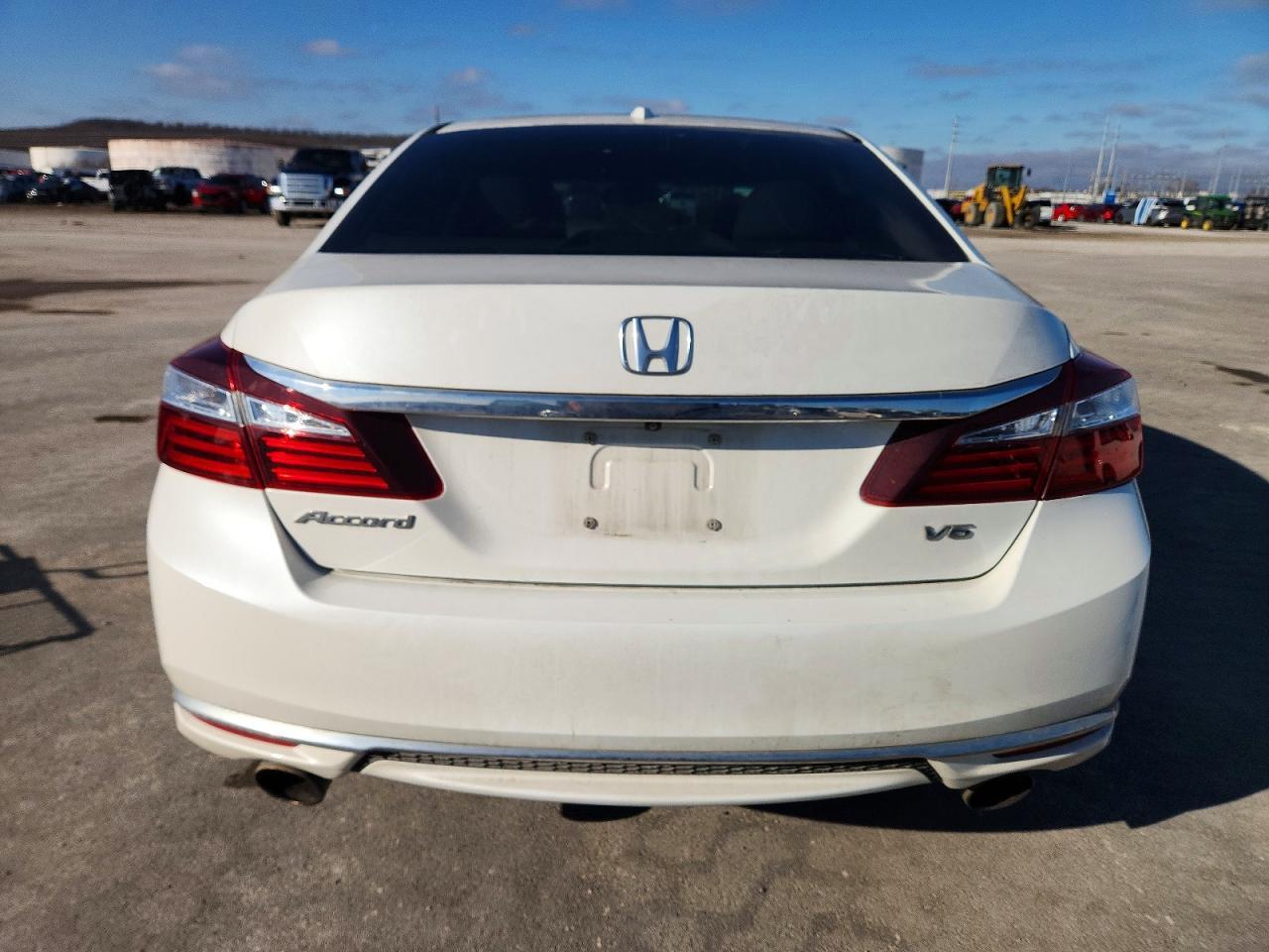 2017 HONDA ACCORD
