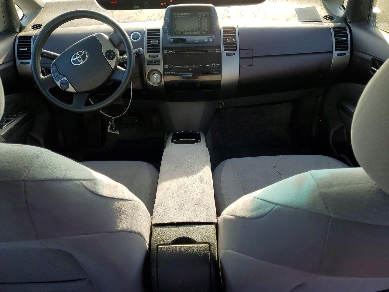 2004 TOYOTA PRIUS