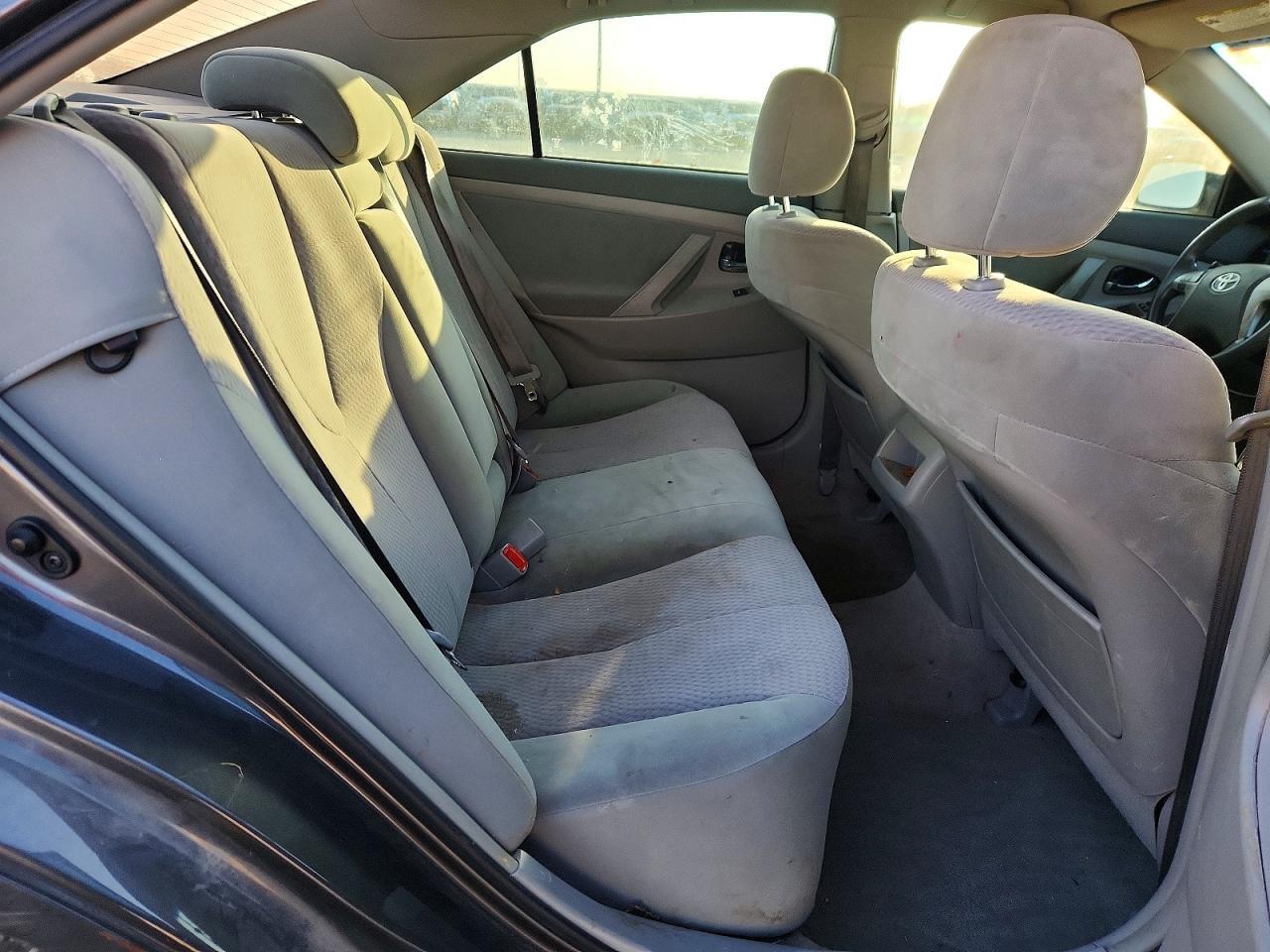 2010 TOYOTA CAMRY