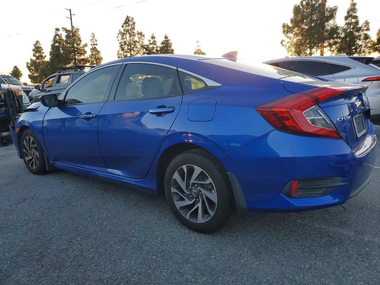 2018 HONDA CIVIC