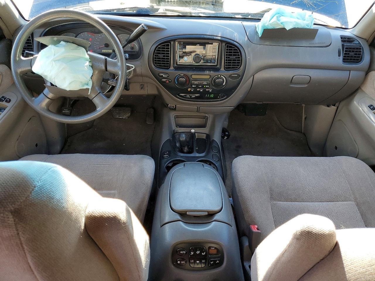 2001 TOYOTA Sequoia