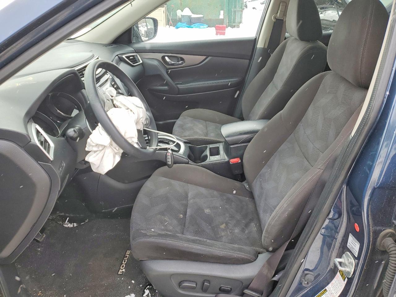 2015 NISSAN ROGUE