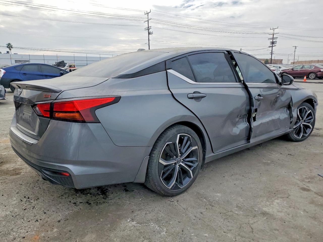 2023 NISSAN ALTIMA
