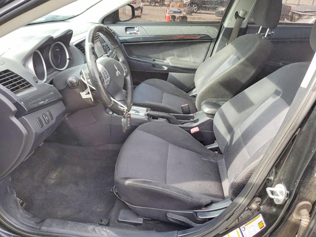 2015 MITSUBISHI LANCER