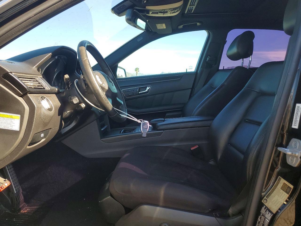 2011 MERCEDES-BENZ E-Class