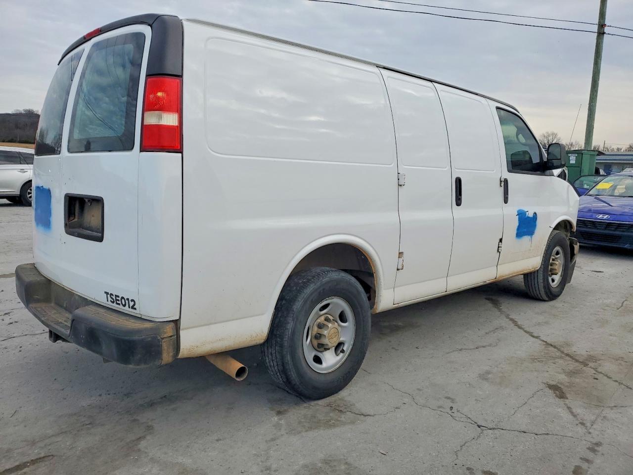 2011 CHEVROLET EXPRESS 2500