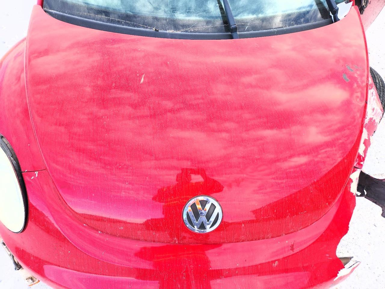 2010 VOLKSWAGEN Beetle