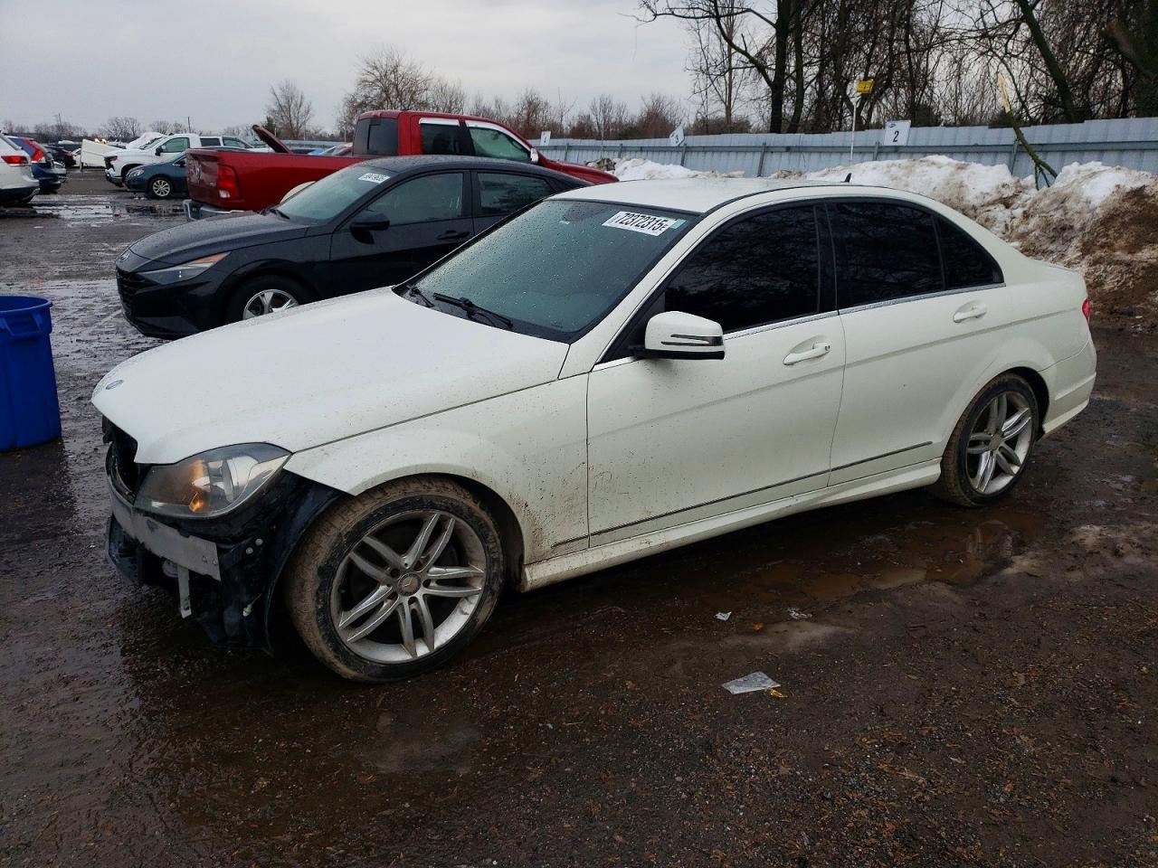 2012 MERCEDES-BENZ C-CLASS
