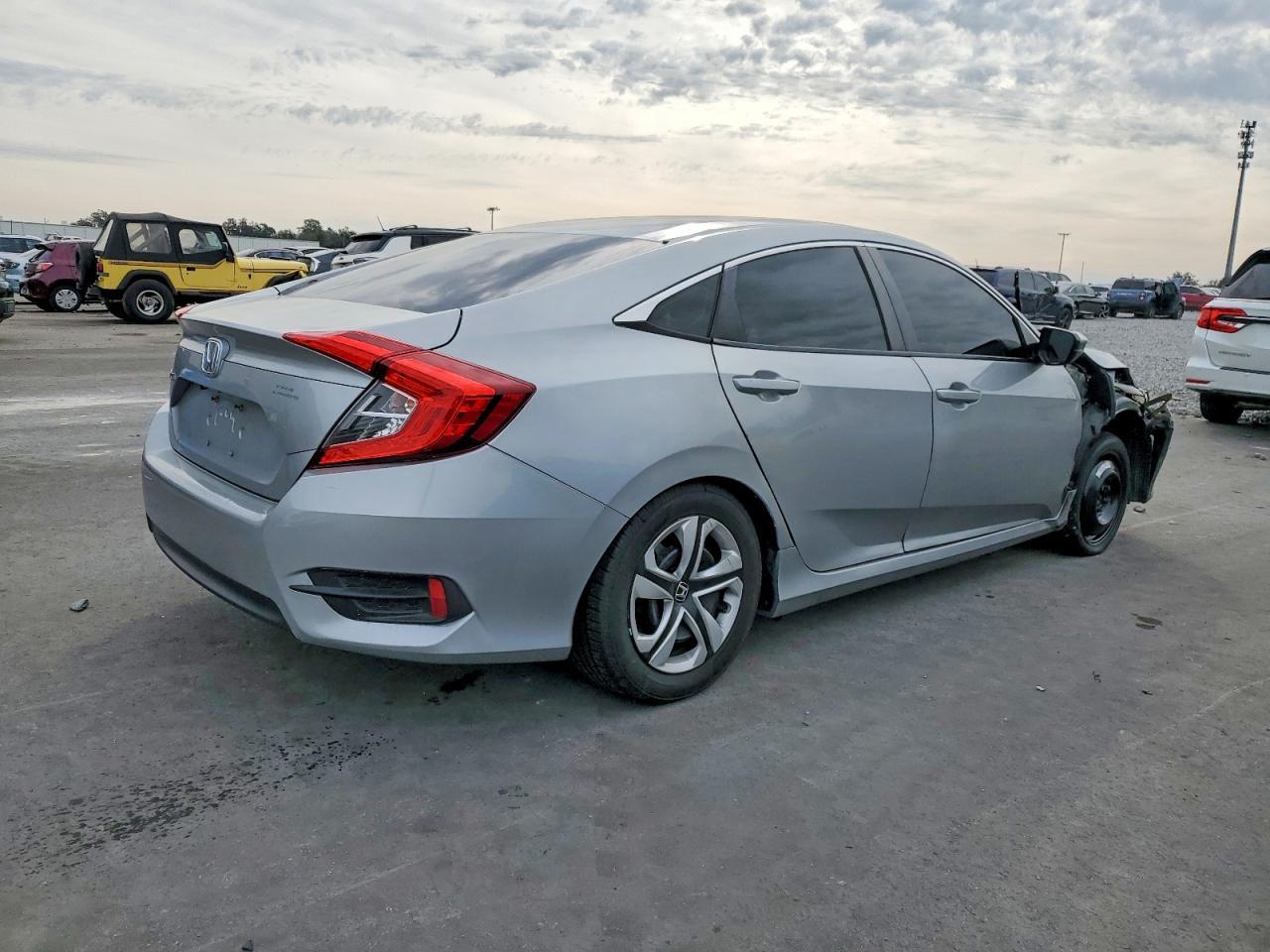 2018 HONDA CIVIC
