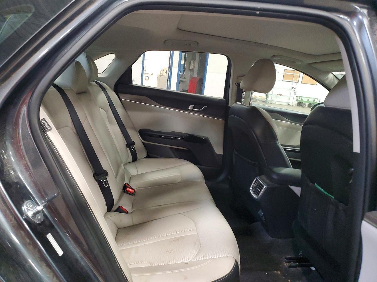 2021 KIA K5