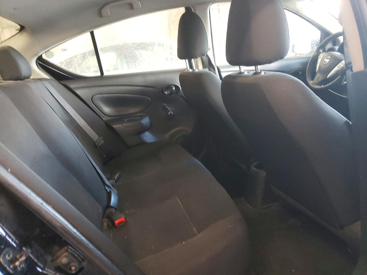 2018 NISSAN VERSA