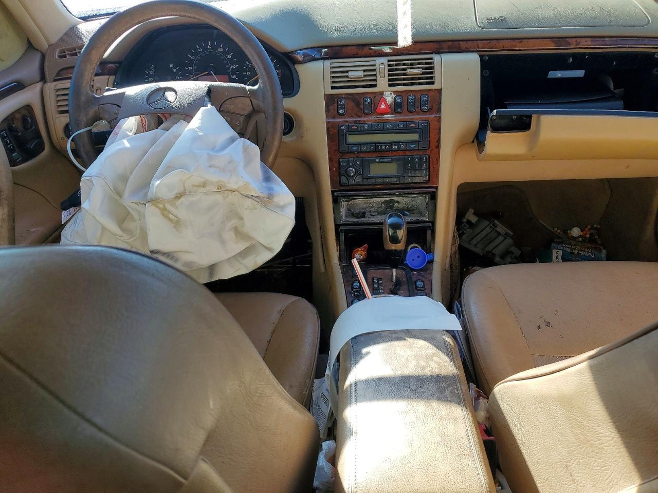 2002 MERCEDES-BENZ E-Class