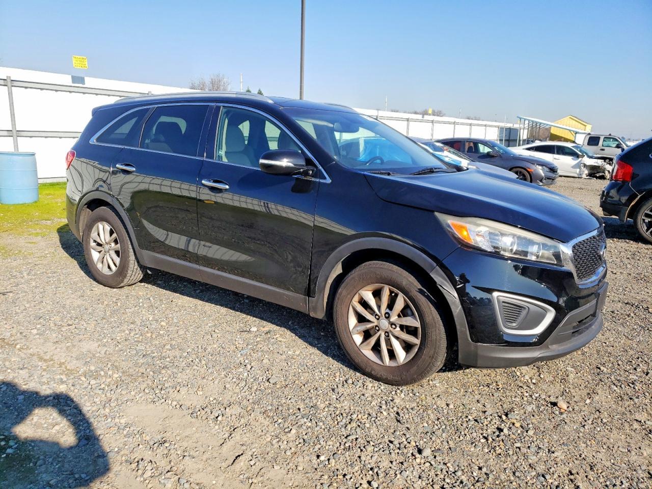 2016 KIA SORENTO
