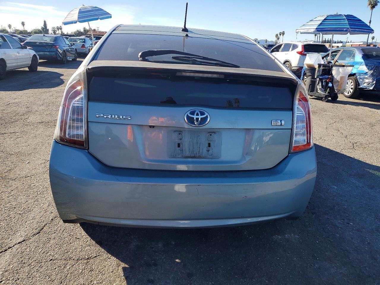2013 TOYOTA PRIUS