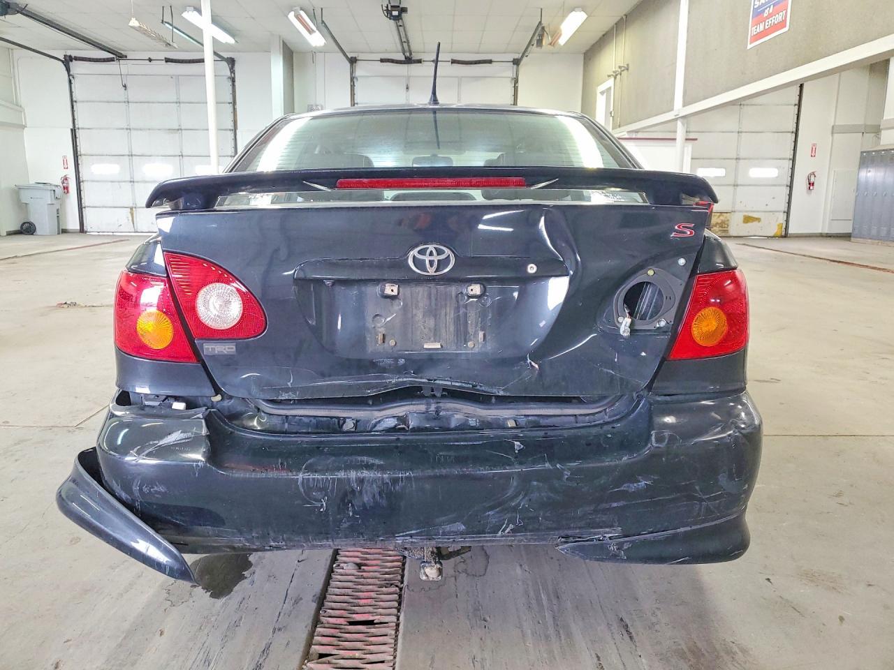 2004 TOYOTA COROLLA