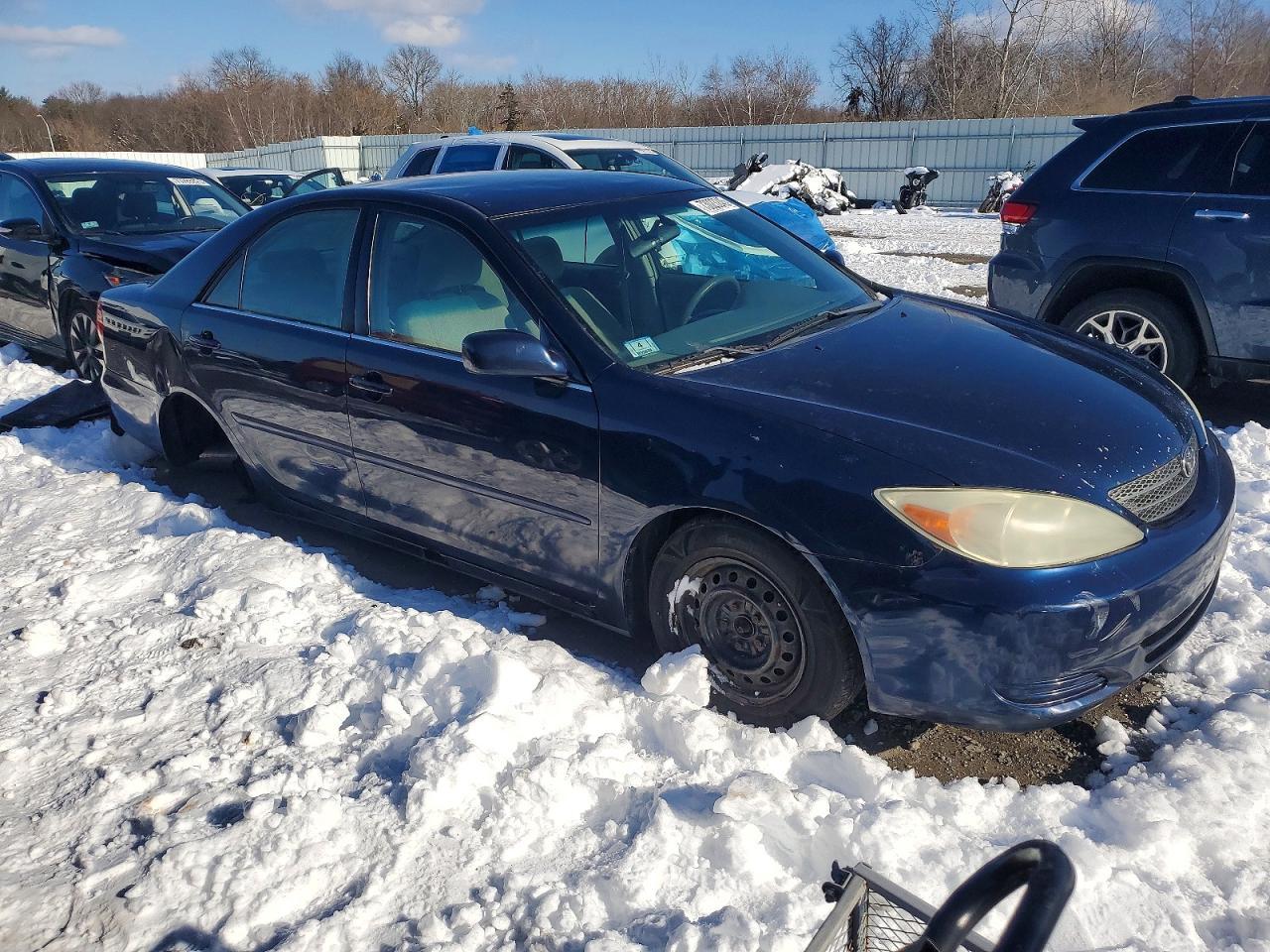 2004 TOYOTA CAMRY