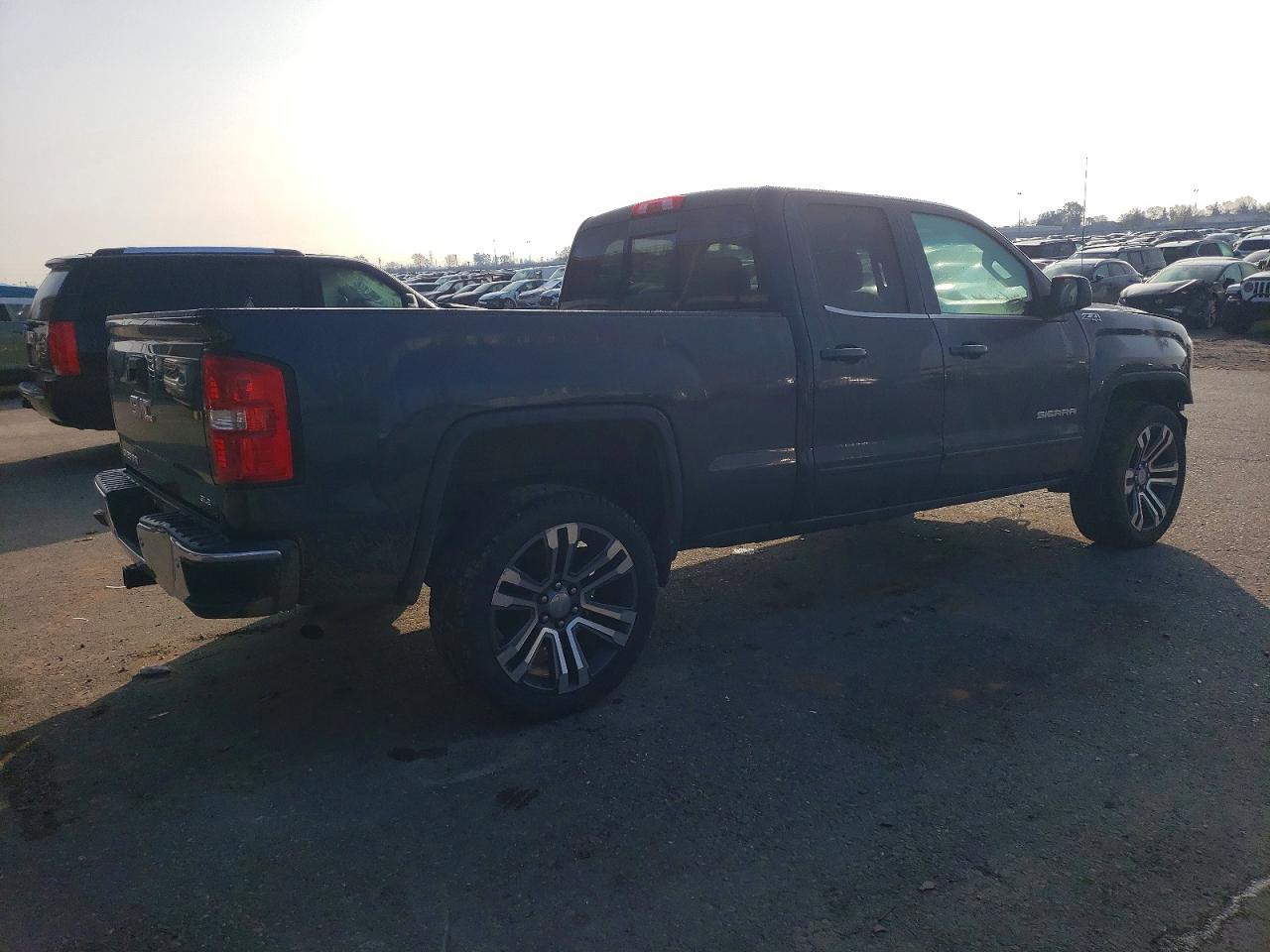 2017 GMC Sierra