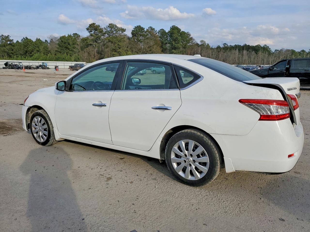 2015 NISSAN SENTRA