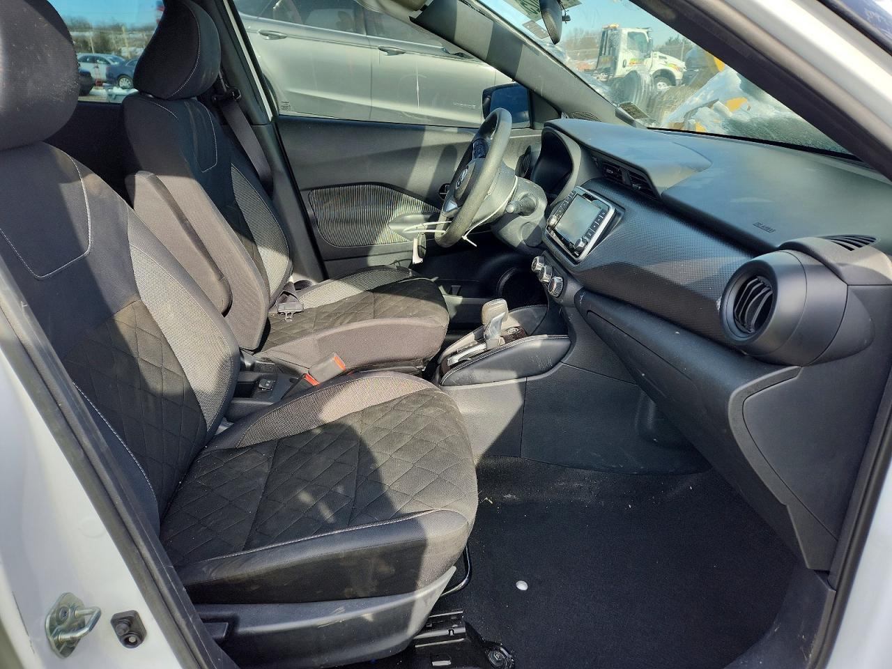 2019 NISSAN KICKS