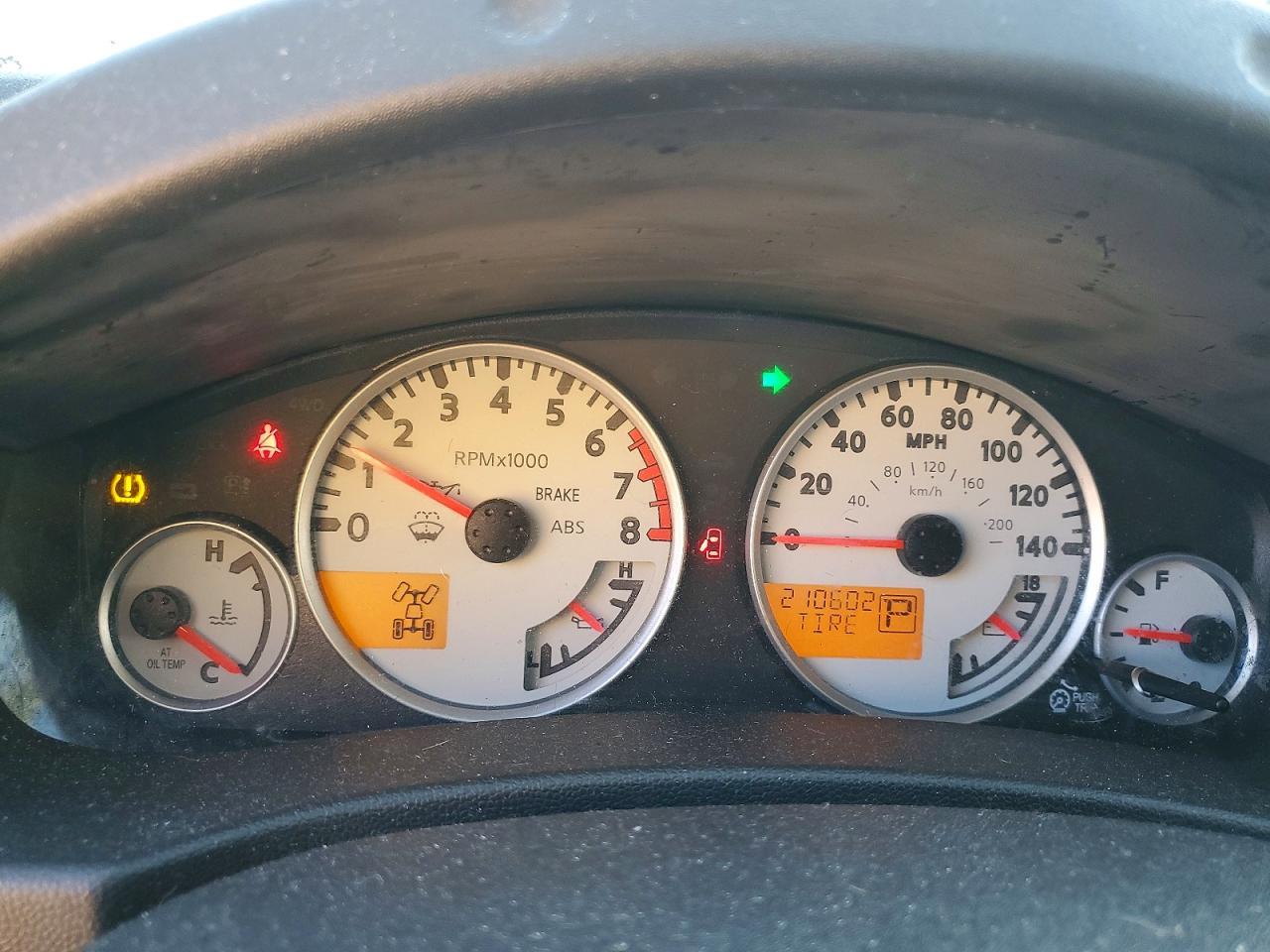 2014 NISSAN Frontier