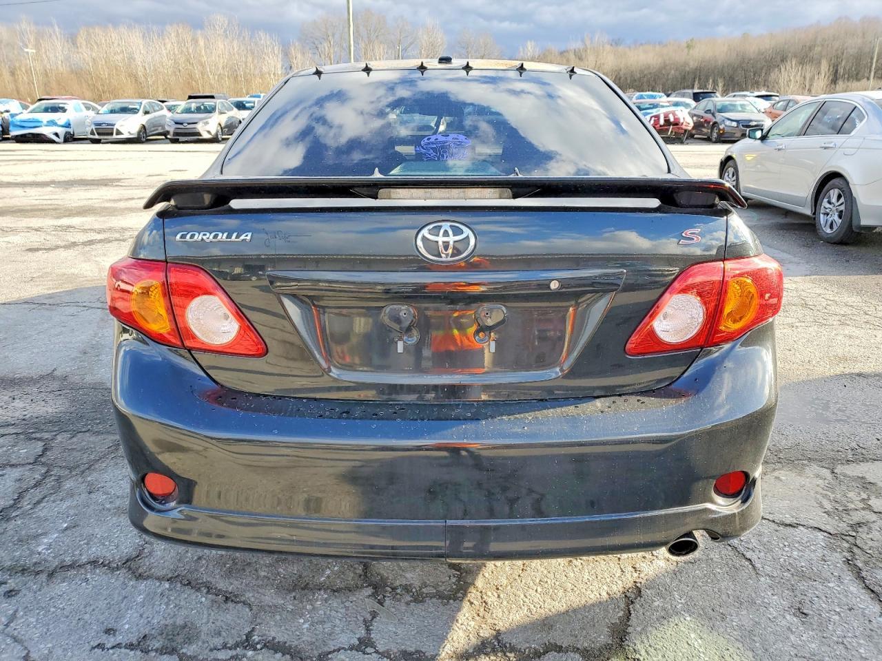 2010 TOYOTA COROLLA