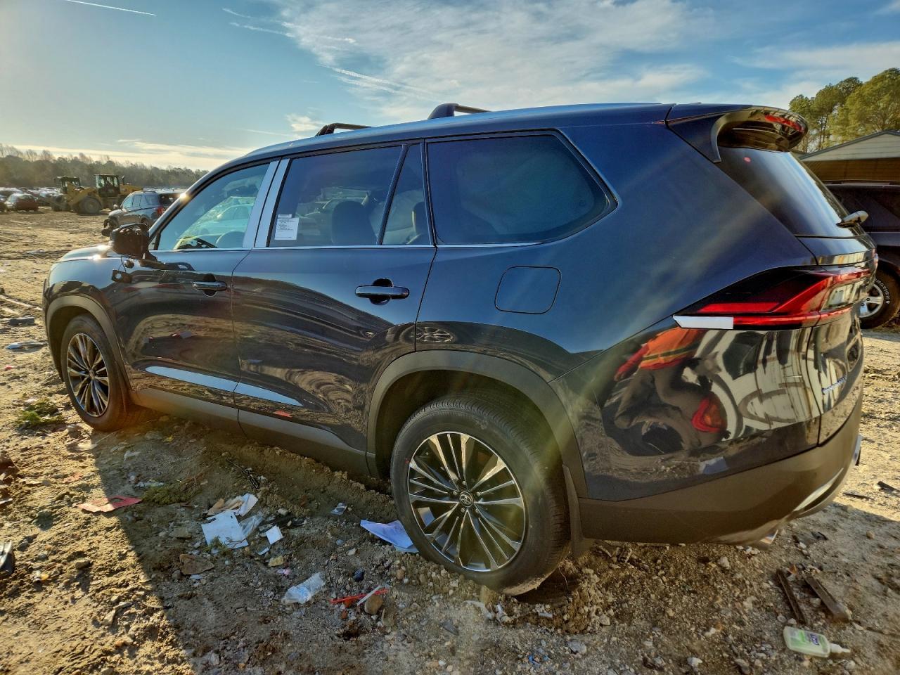 2026 TOYOTA HIGHLANDER