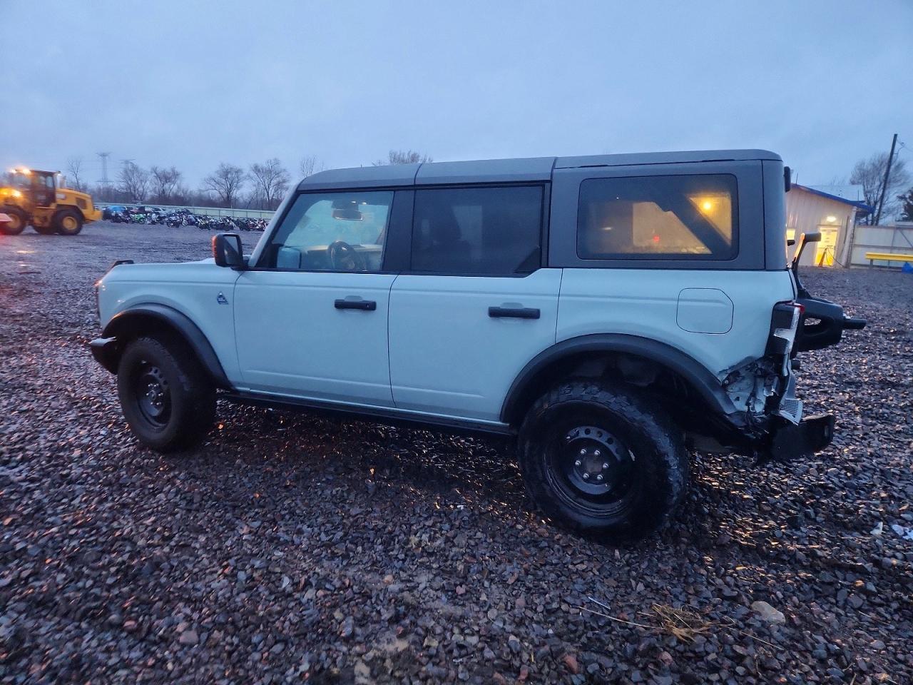 2023 FORD Bronco
