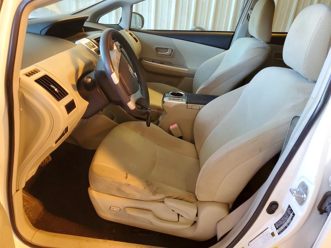2012 TOYOTA PRIUS V