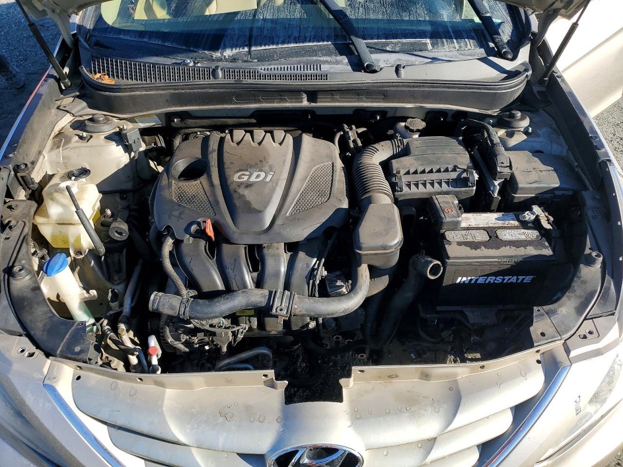 2011 HYUNDAI SONATA