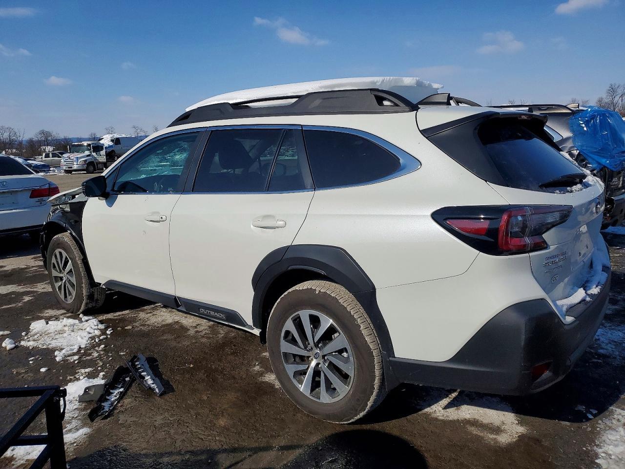 2025 SUBARU Outback