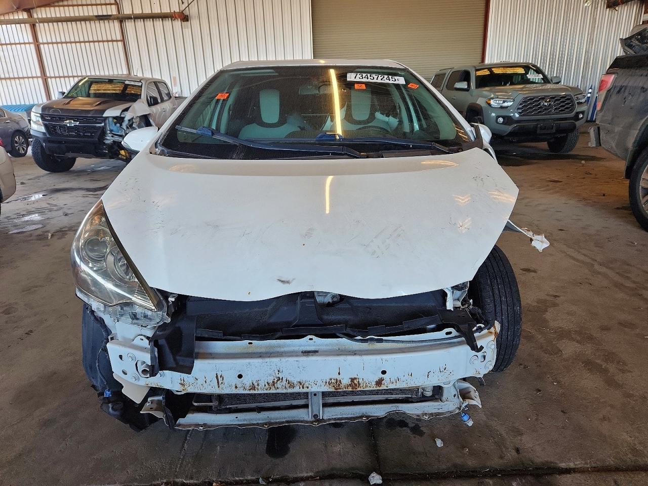 2013 TOYOTA Prius c