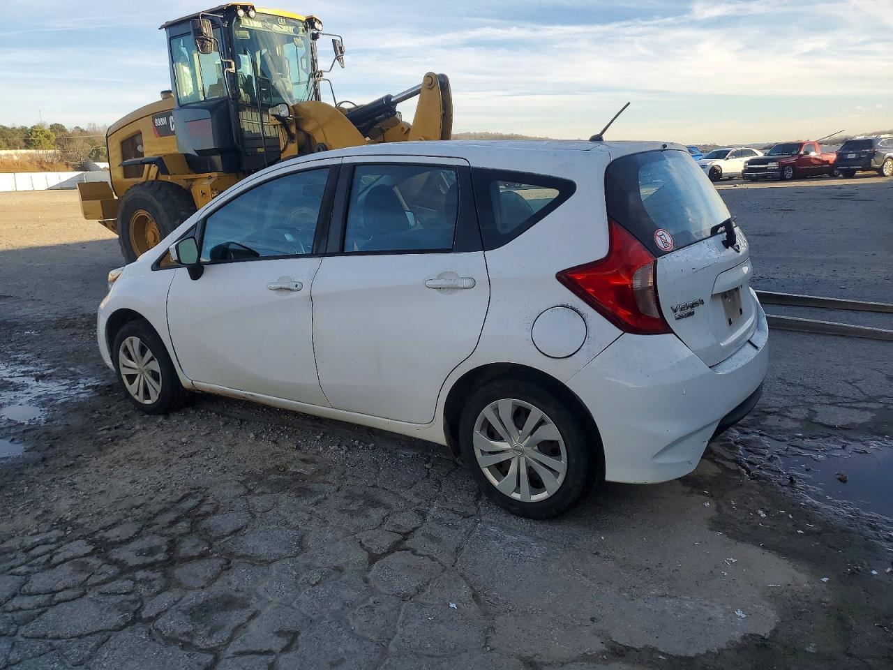 2017 NISSAN Versa Note