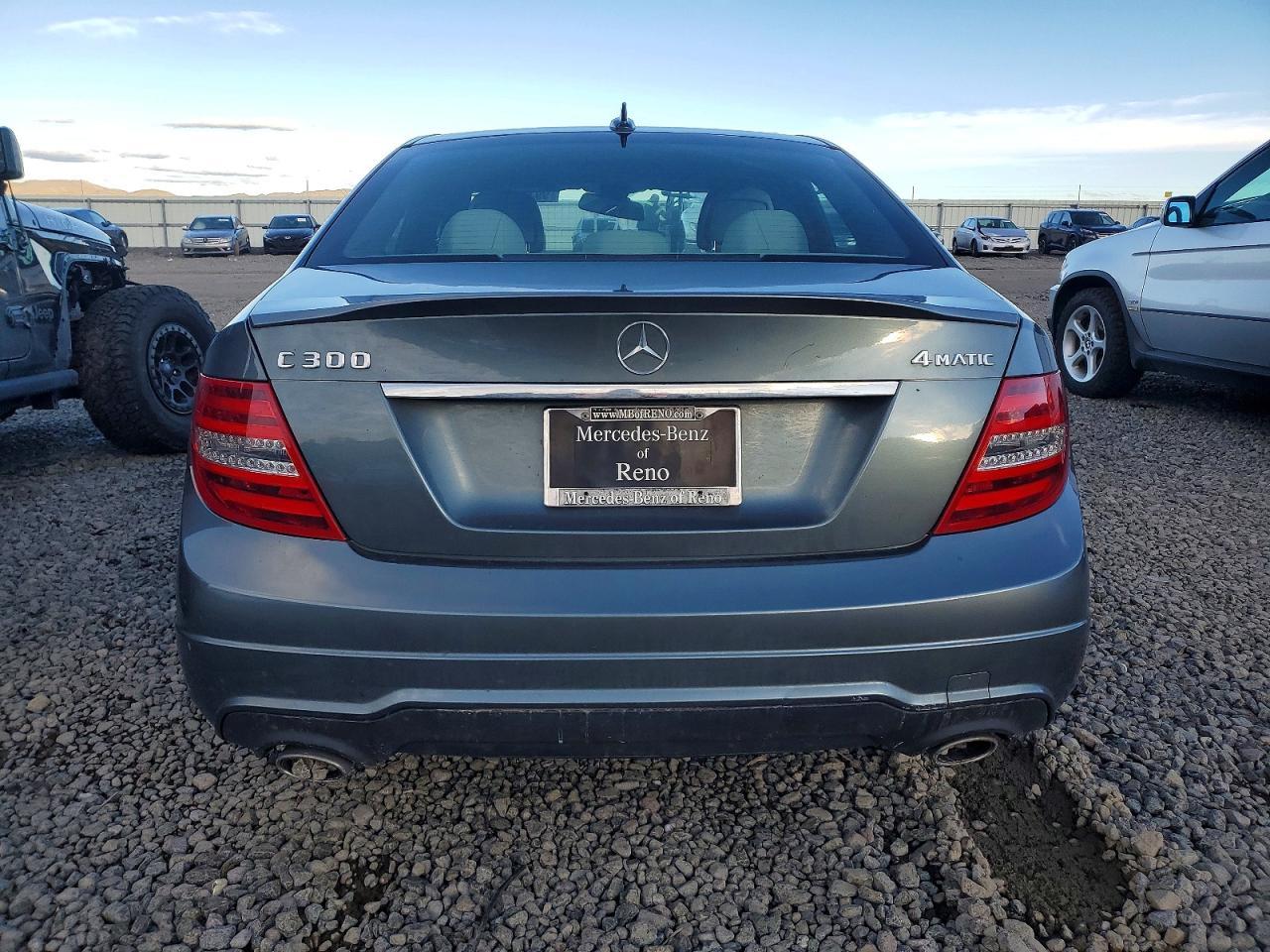 2012 MERCEDES-BENZ C-CLASS