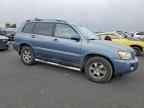 2005 TOYOTA HIGHLANDER