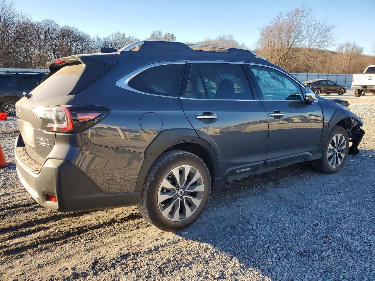2024 SUBARU Outback