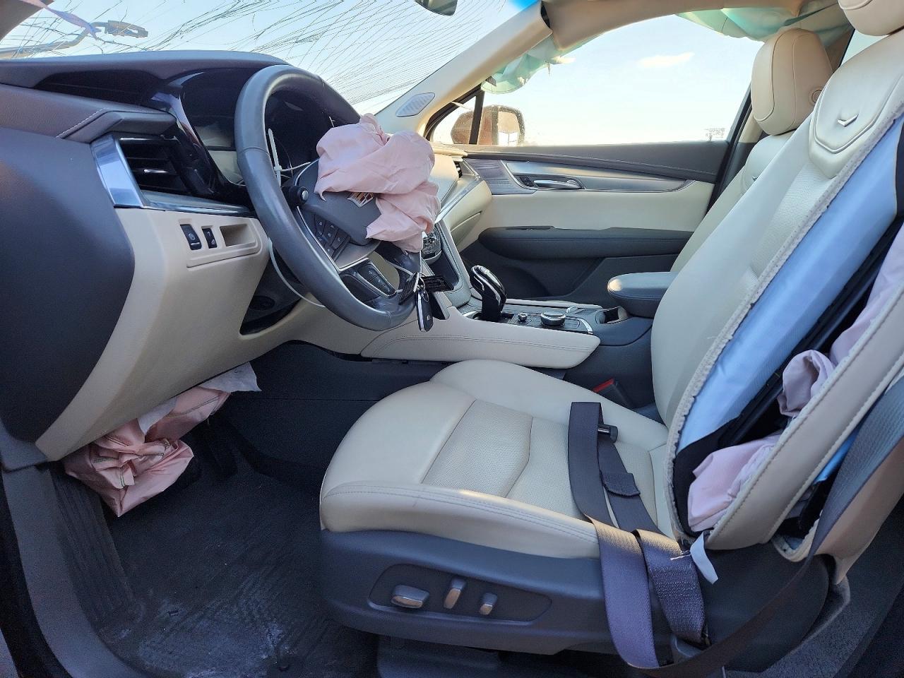 2023 CADILLAC XT5