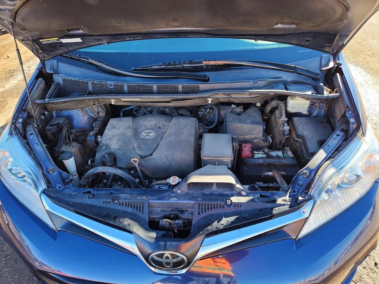 2018 TOYOTA SIENNA