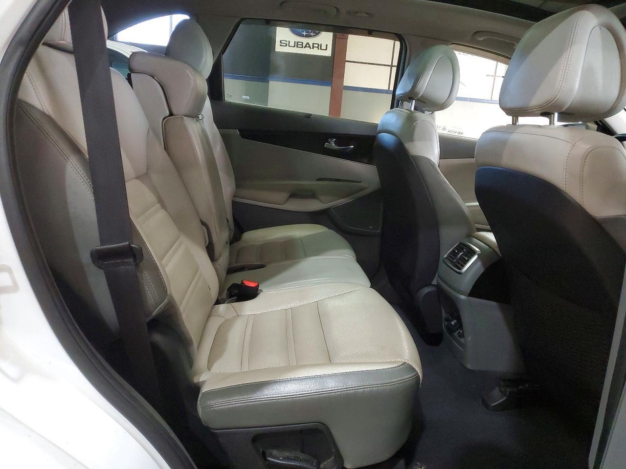 2016 KIA SORENTO