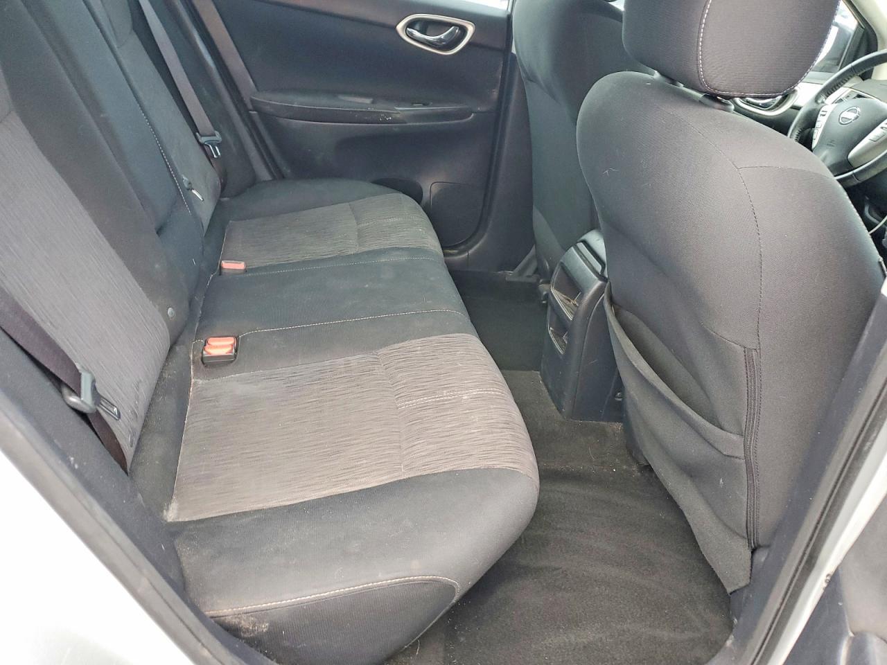 2015 NISSAN SENTRA