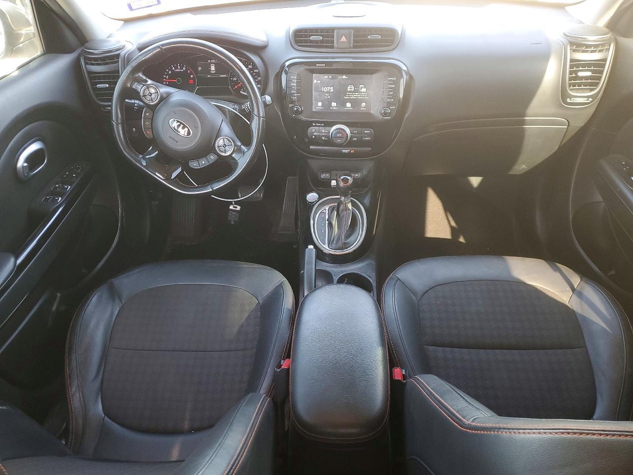 2017 KIA SOUL