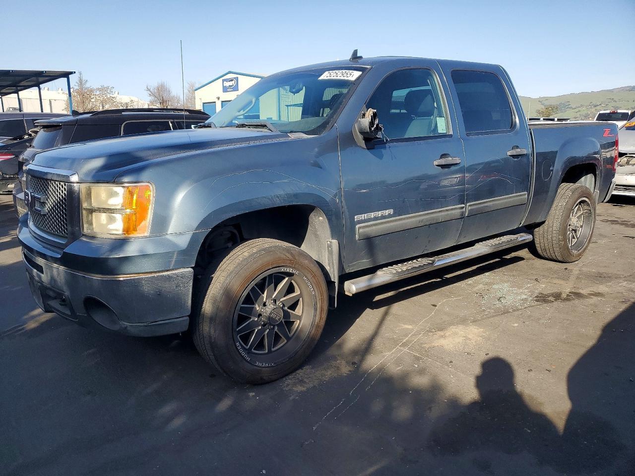 2011 GMC Sierra