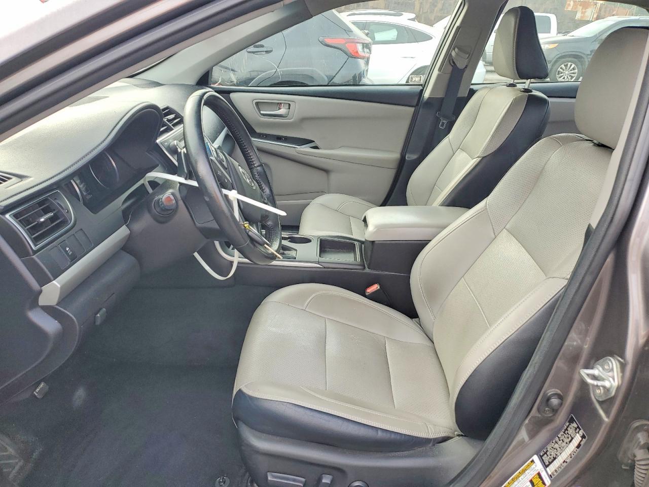 2017 TOYOTA CAMRY