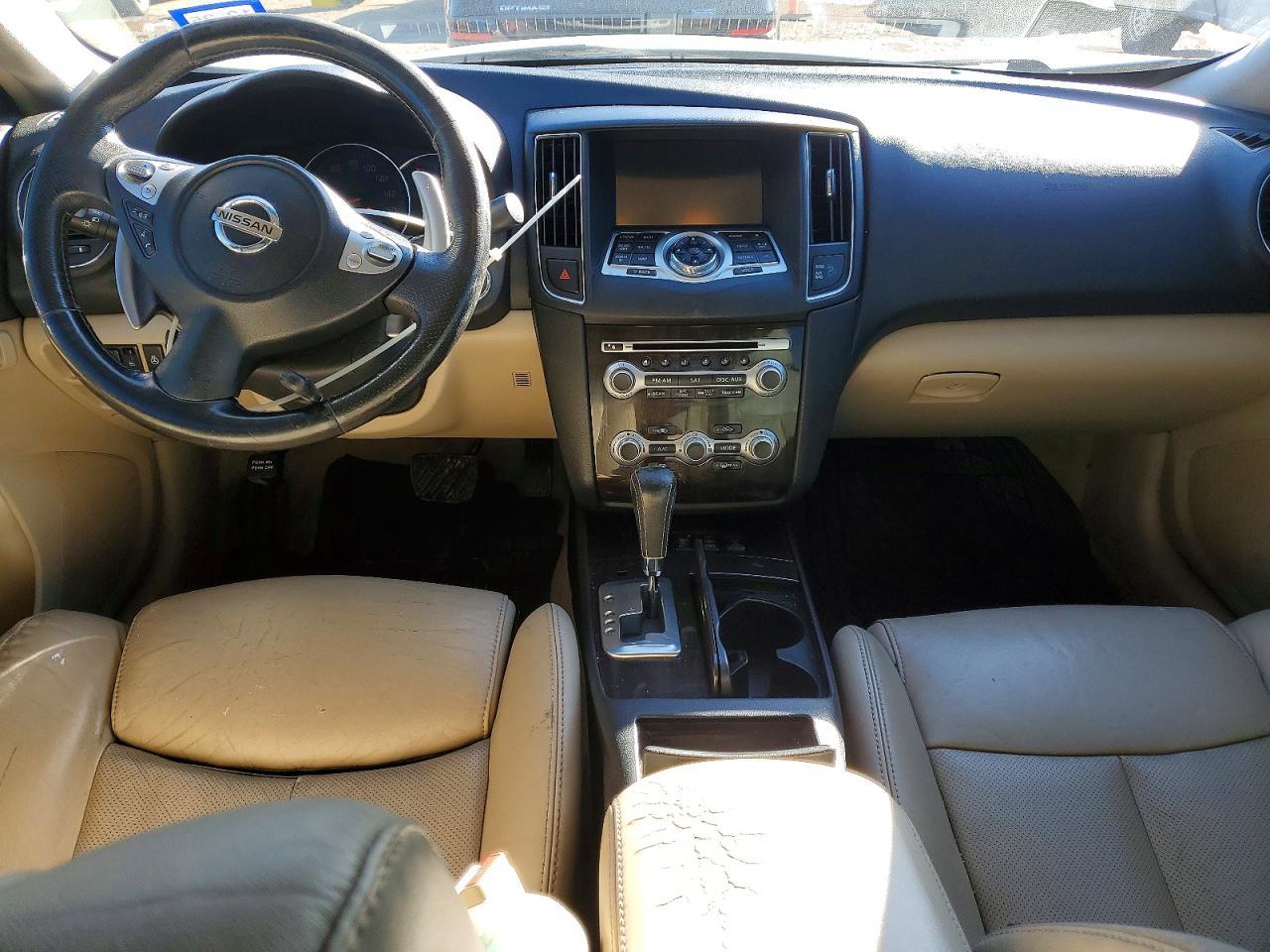 2012 NISSAN Maxima