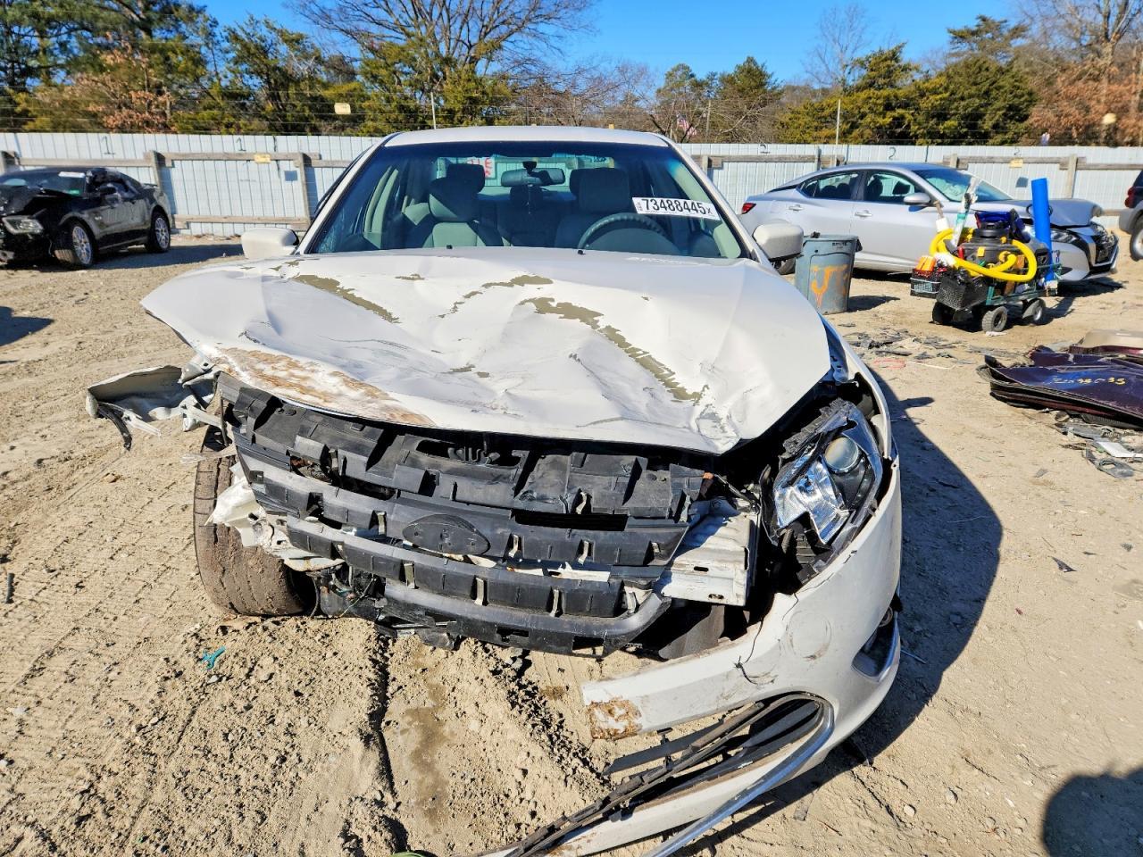 2011 FORD FUSION