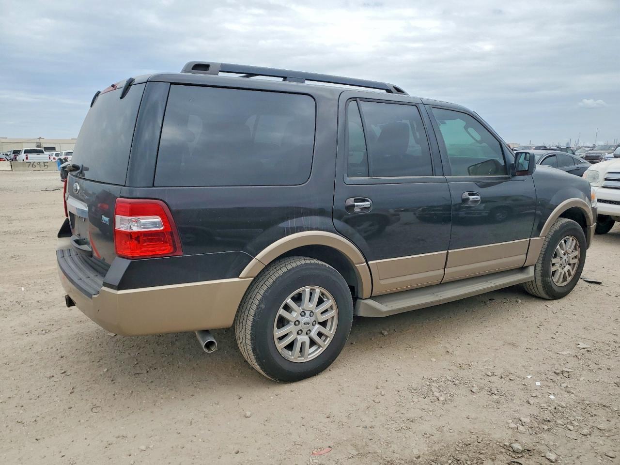 2014 FORD Expedition