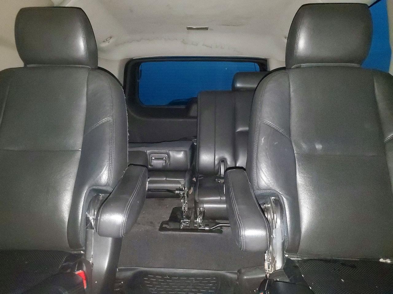 2013 CADILLAC Escalade ESV