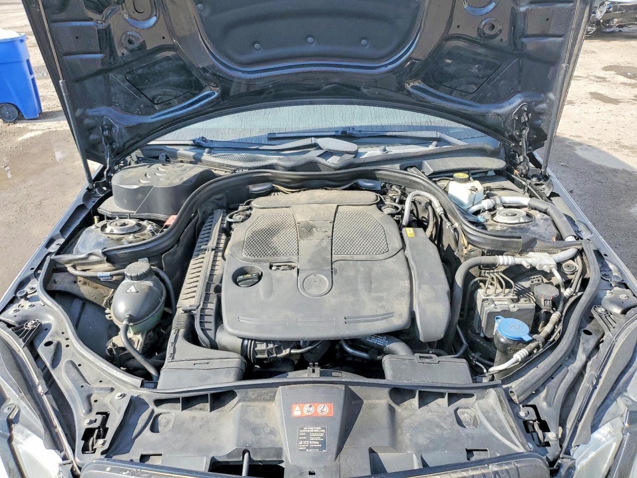 2012 MERCEDES-BENZ E-Class