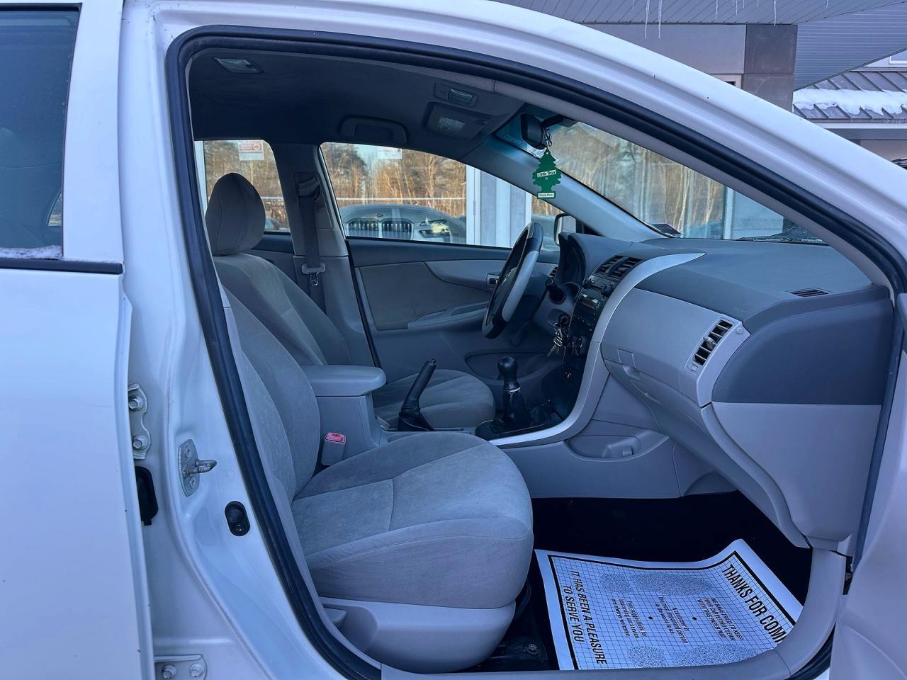 2009 TOYOTA COROLLA