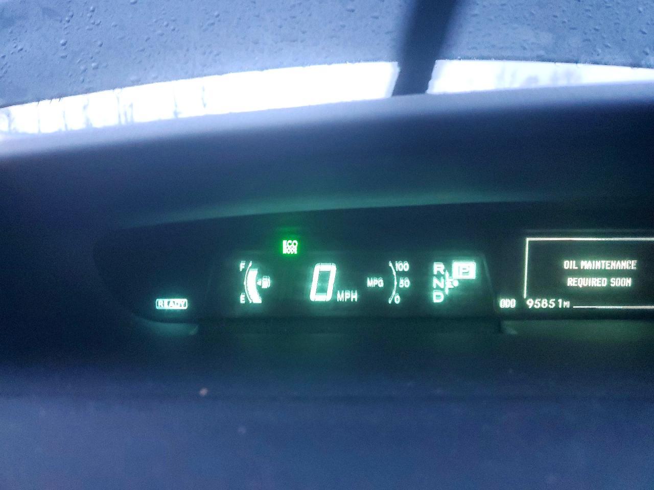 2010 TOYOTA PRIUS