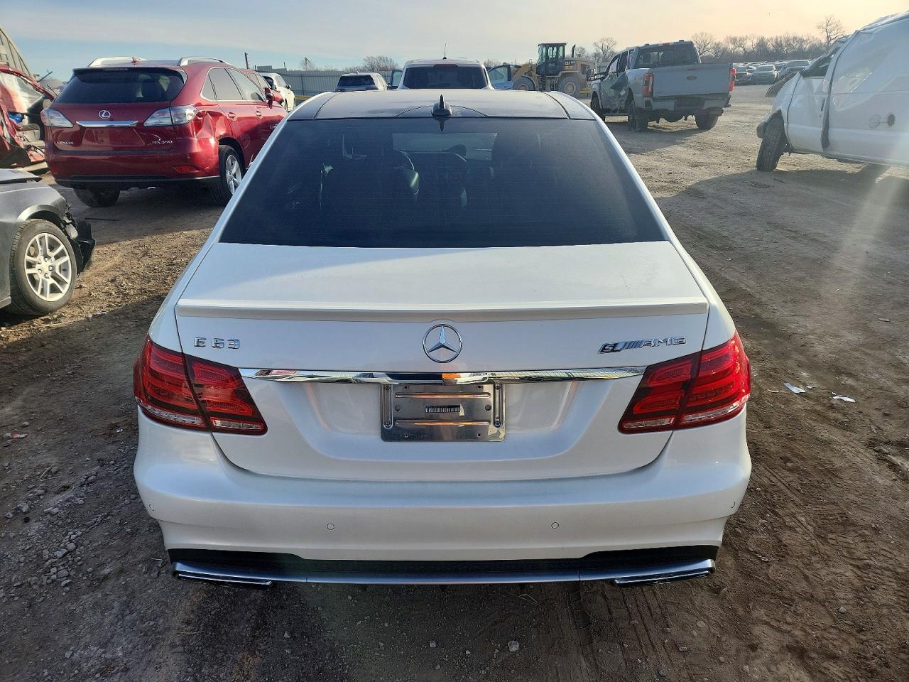 2015 MERCEDES-BENZ E-Class